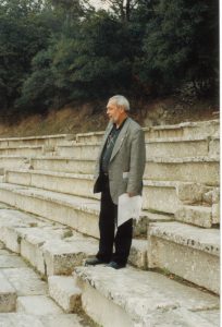 Dan Jitianu la Teatrul antic Epidaurus 1994 (sursa - arhiva familiei)