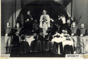 Opereta de Gombrowicz, Teatrul Maghiar de Stat din Cluj, premiera în 1997.