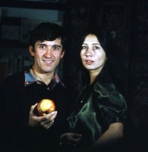 1979_carmen_galin_mircea_diaconu_Mere rosii_Foto Emanuel Tanjala